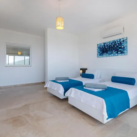 Rana - Stunning Views And Luxury Furnishings Holiday home